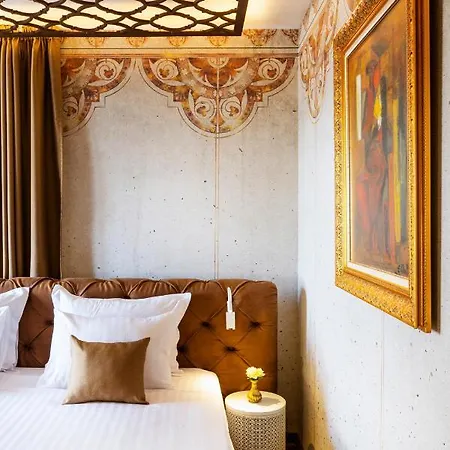 Art Boutique Hotel Gallery 37 Plovdiv - Superb Location In The Old Town 5*