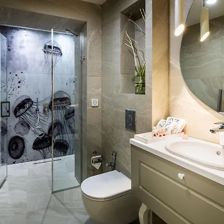 Art Boutique Hotel Gallery 37 Plovdiv - Superb Location In The Old Town Хотел 5*