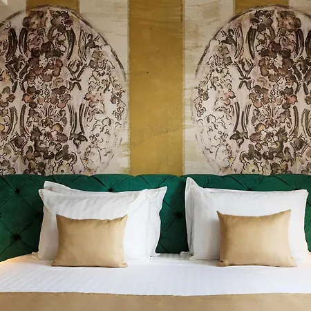 Hotel Art Boutique Gallery 37 - Superb Location In The Old Town