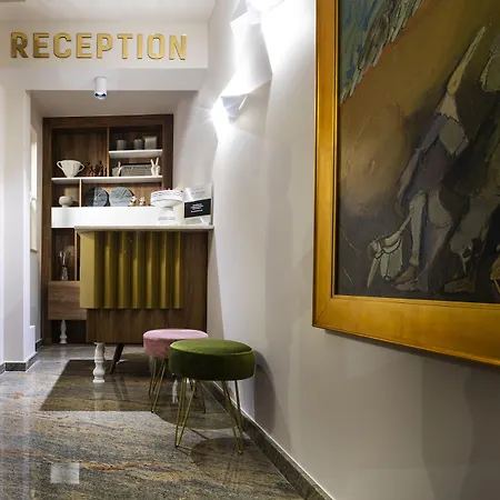 فندق Art Boutique Hotel Gallery 37 Plovdiv - Superb Location In The Old Town