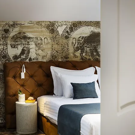 Art Boutique Hotel Gallery 37 Plovdiv - Superb Location In The Old Town بلوفديف