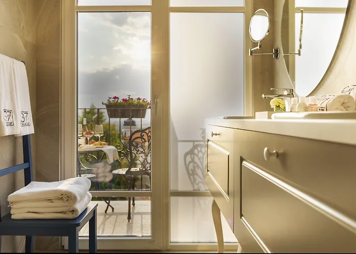 Hotel Gallery 37 Powered By Aston